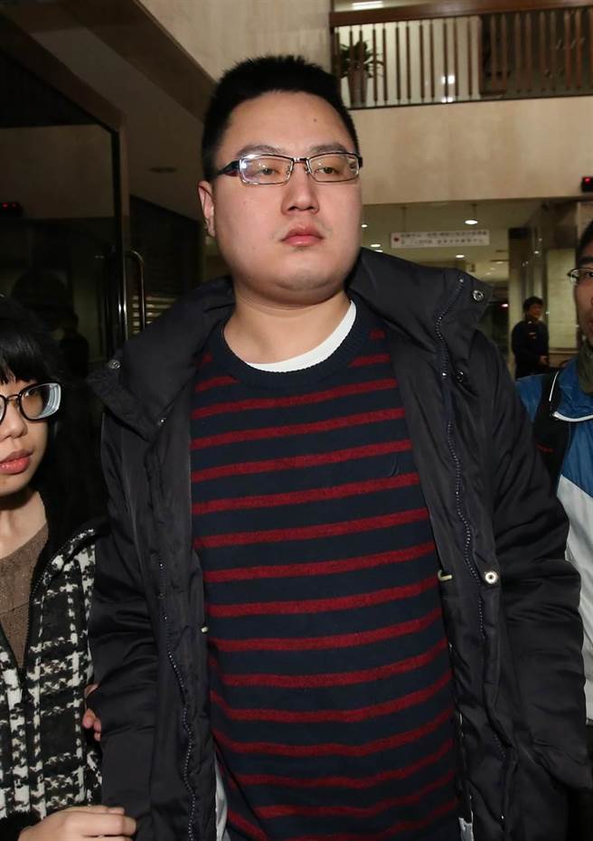 王炳忠侯汉廷等发布联合声明 呼吁台湾当局公开审理周泓旭!