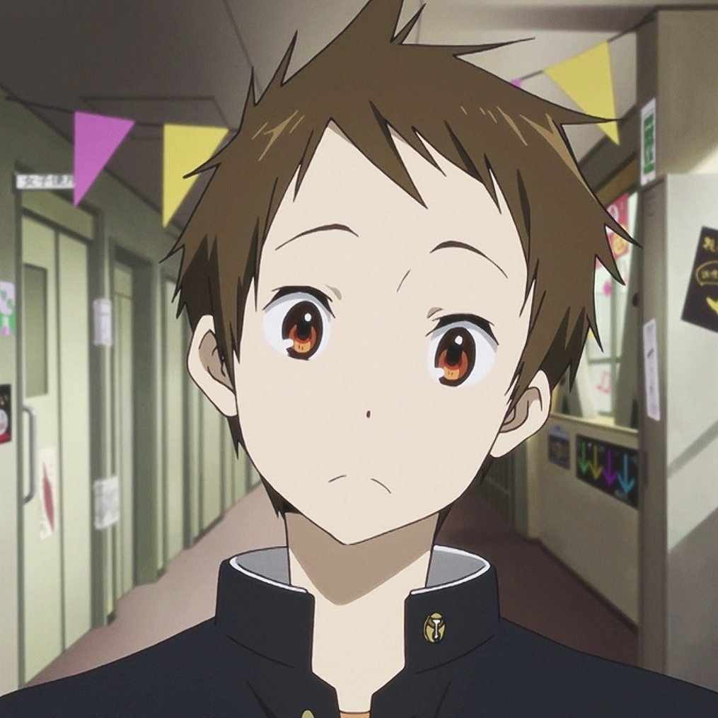 福部里志是神山高中一年级d班的男生,既是古典部的也是手工部的,还