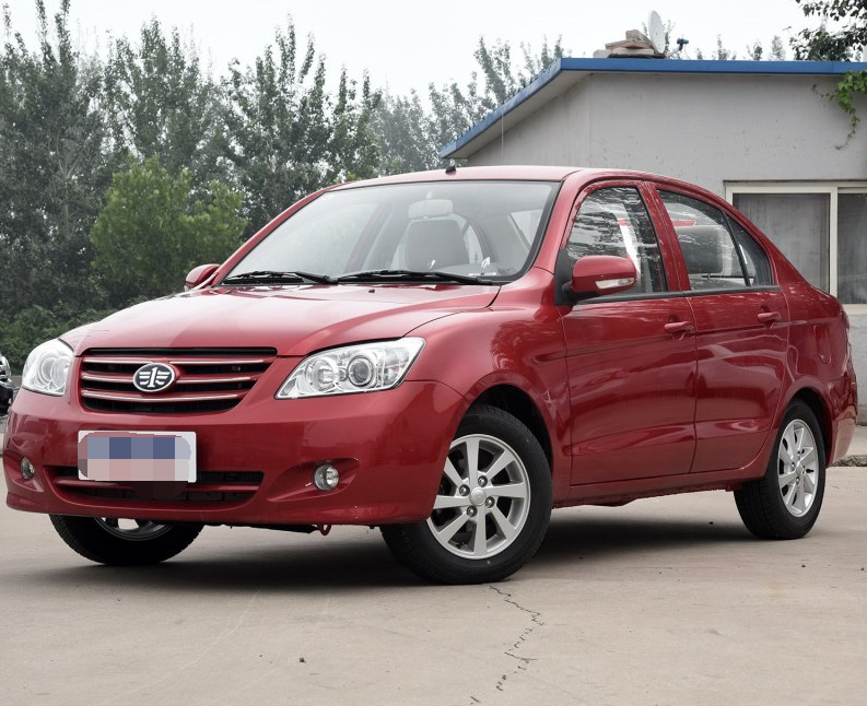 夏利n5,外表上尽显高端,开出去十分有面子!