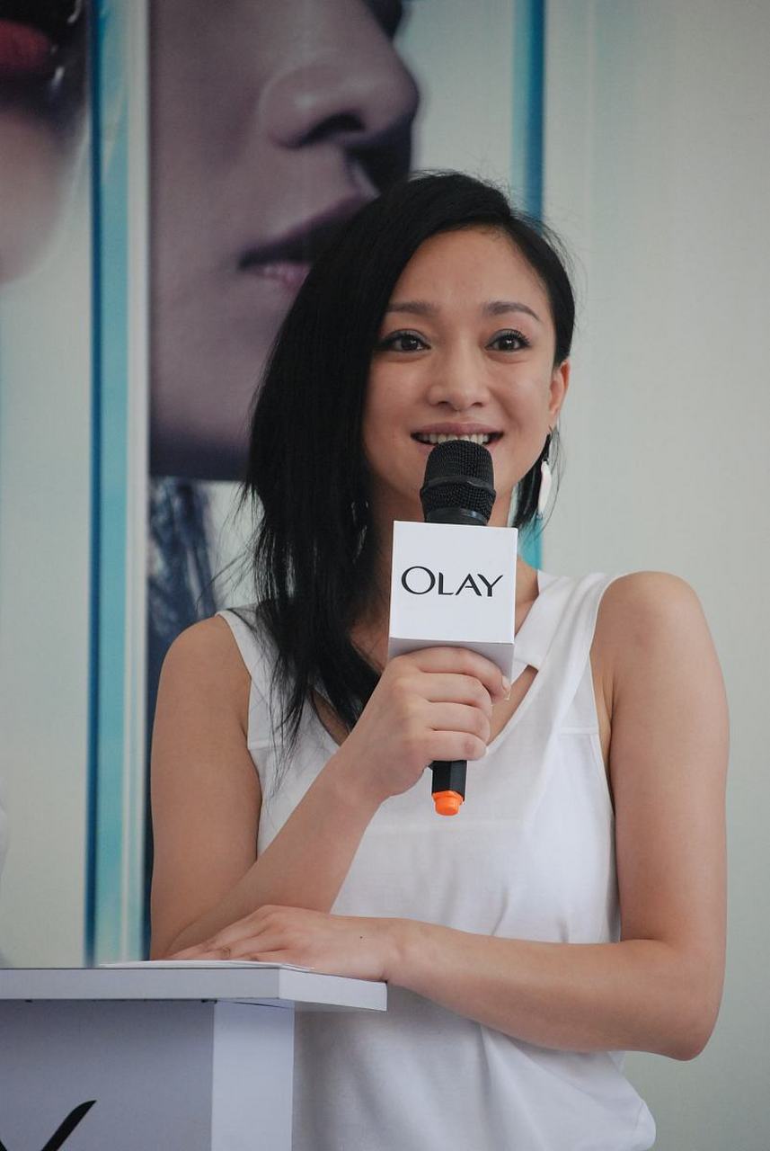 动态连更挑战# 最近啊,我真的被周迅给迷得五迷三道的!