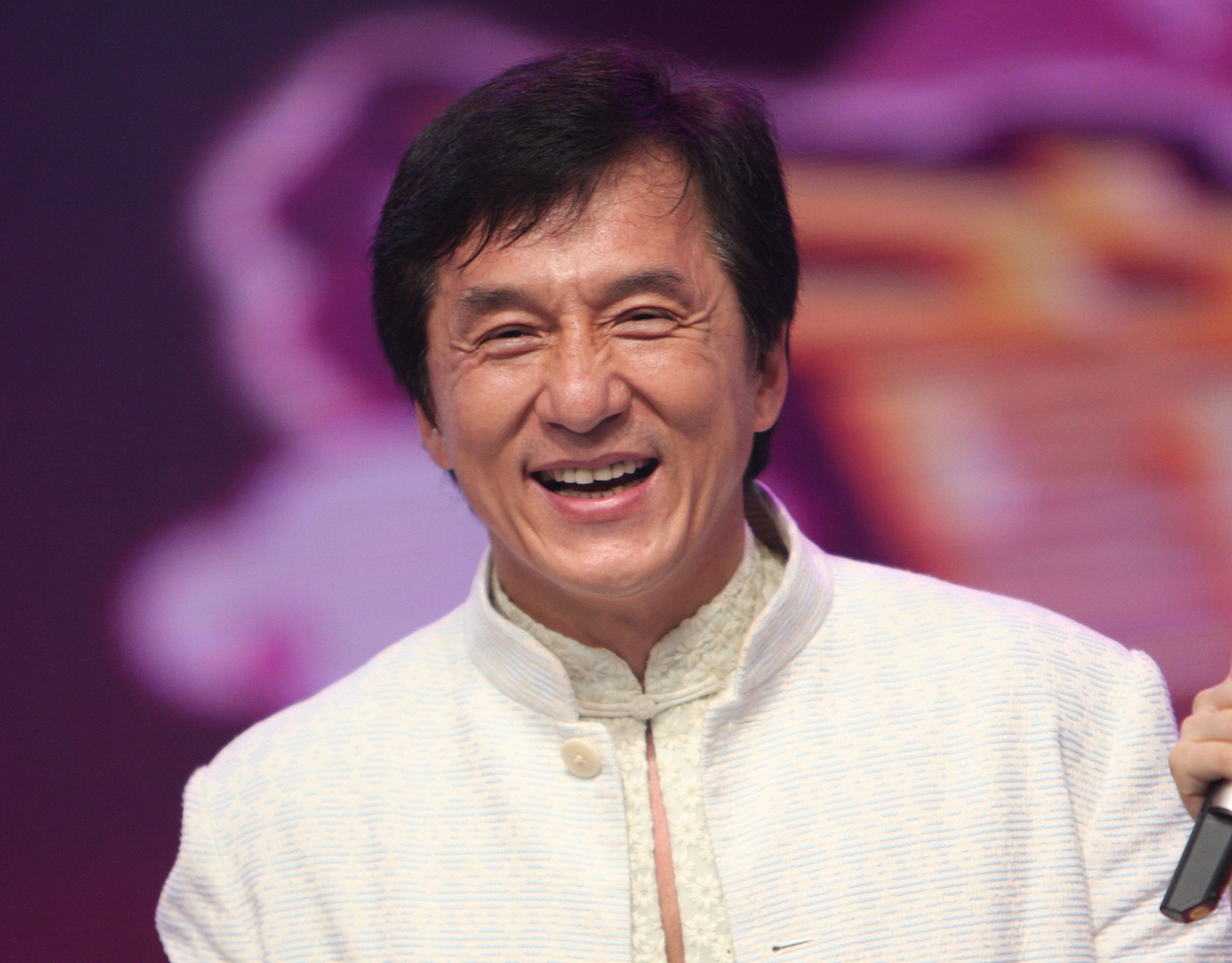 成龙和李连杰到底谁厉害呢?