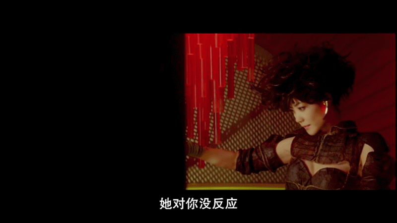 就像 《花样年华》里的周慕云之于苏丽珍.