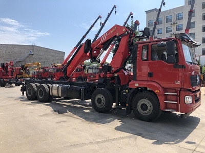 三一20吨折臂吊