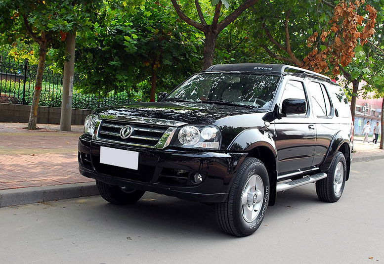 东风-奥丁2.4手动两驱行政版,大气上档次,是很多年轻人的选择