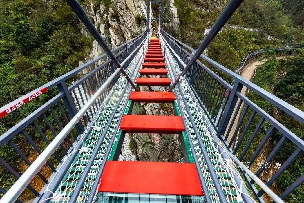 清远龙腾峡79.9元~打卡抖音网红景点,六大玻璃项目一票通玩