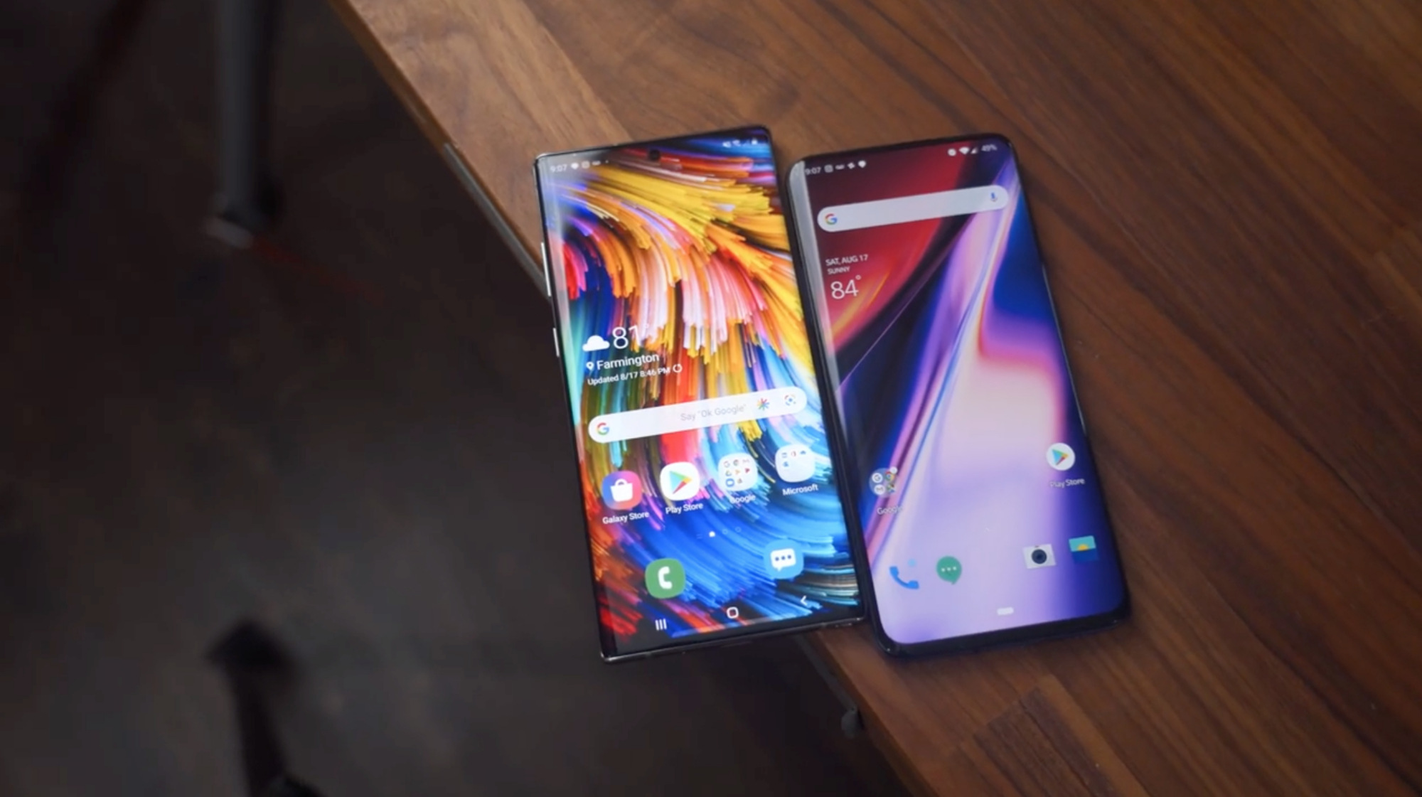 一加7pro对比三星note10 ,一加用的真是最好的三星屏幕?