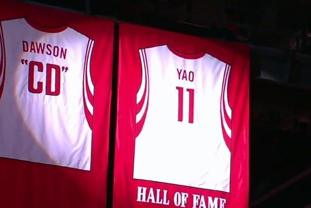 火箭退役球衣中"cd"是谁?为什么会有用字母代替球衣号的?