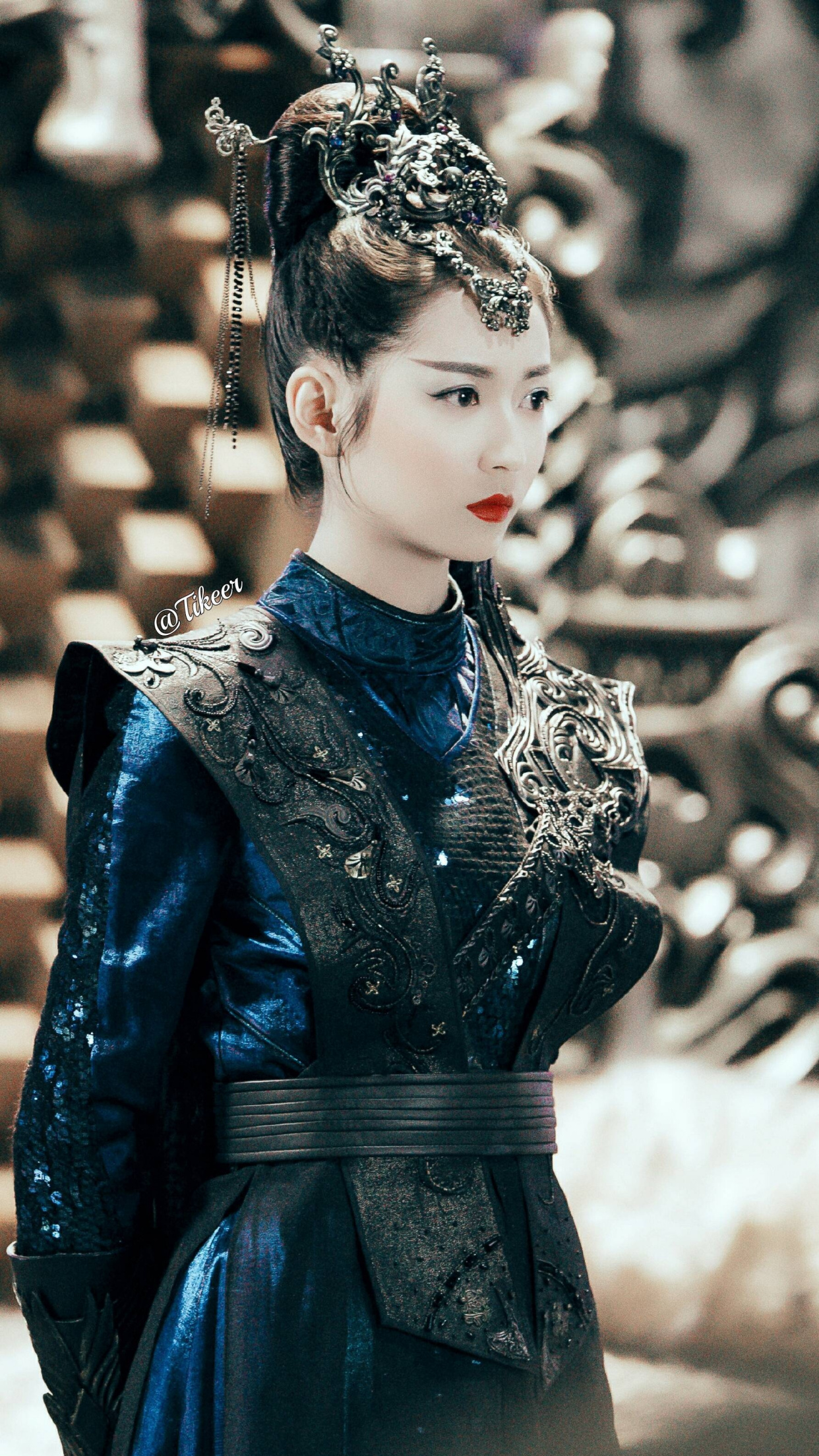 重温陈钰琪《香蜜》鎏英经典玄幻造型,光彩夺目