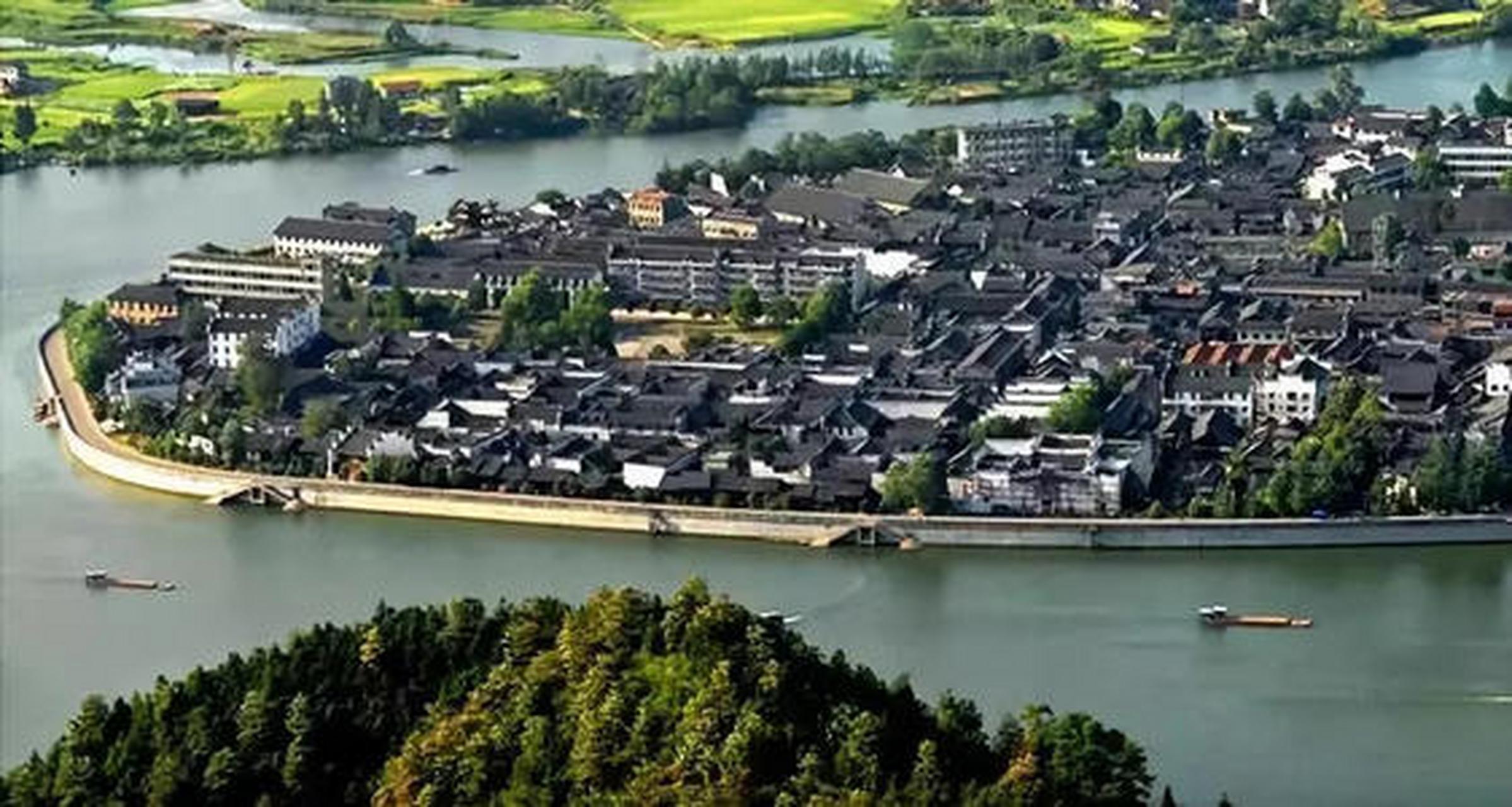 旅游攻略#黔阳古城:在怀化黔阳古城是很多游客朋友首选的打卡点,它是