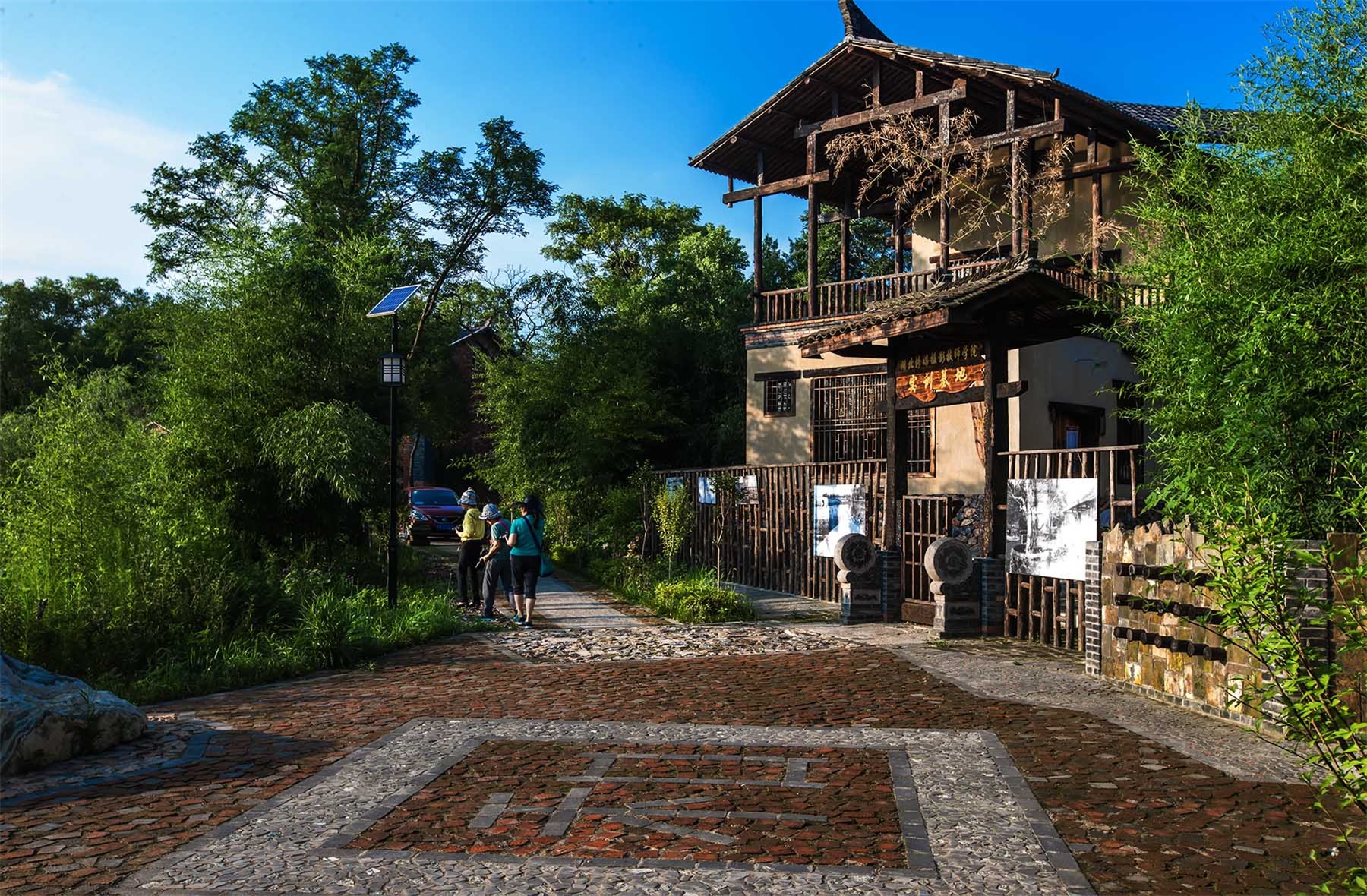 旅途的风景:摄影爱好者的天堂的武汉小朱湾