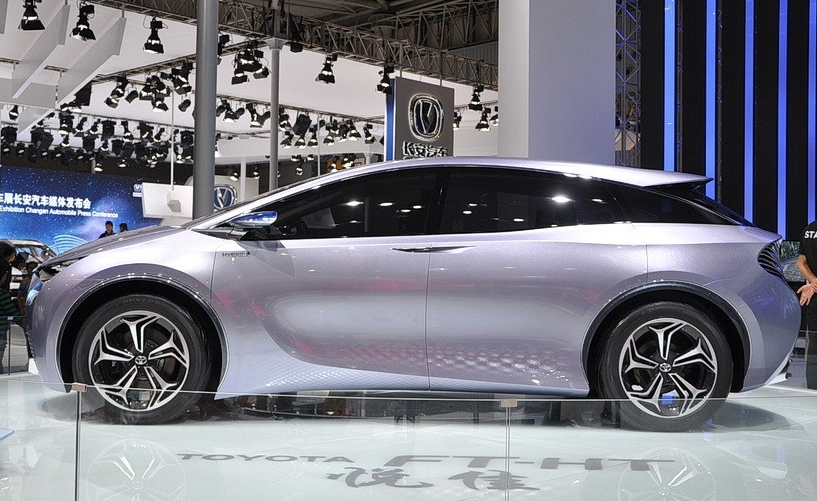 有科技感的丰田ft-ht