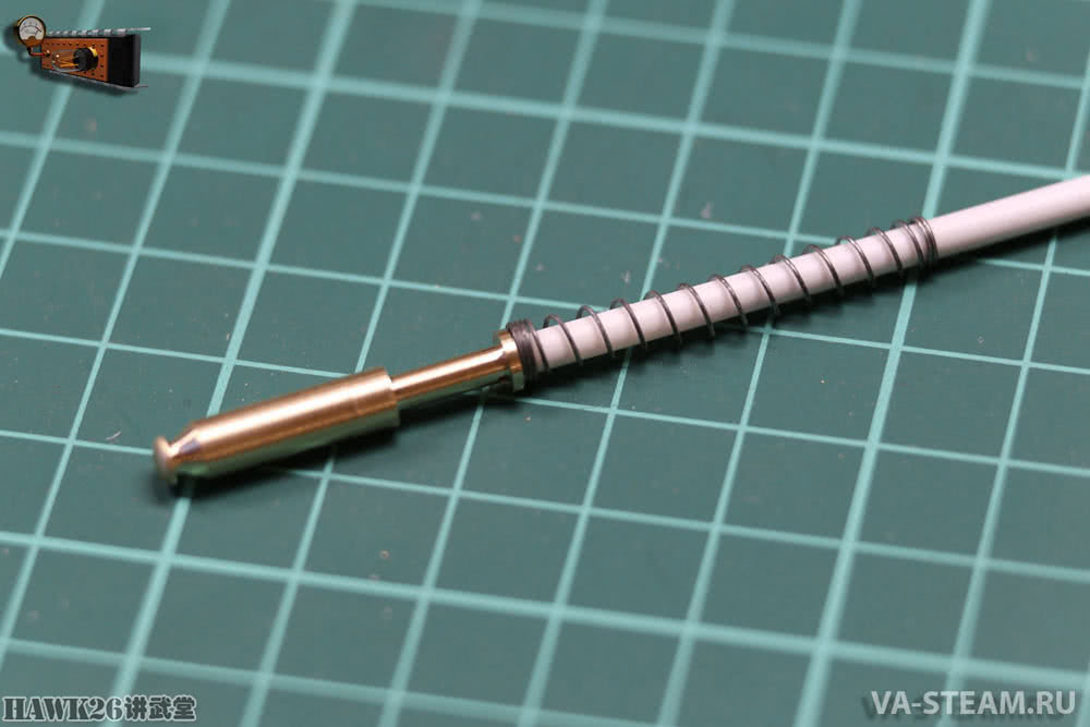 绝对真爱:俄罗斯手工达人制作"莫辛纳干"步枪的圆珠笔