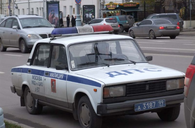 俄罗斯的警车更有战斗性,如今美系车也赫然在列