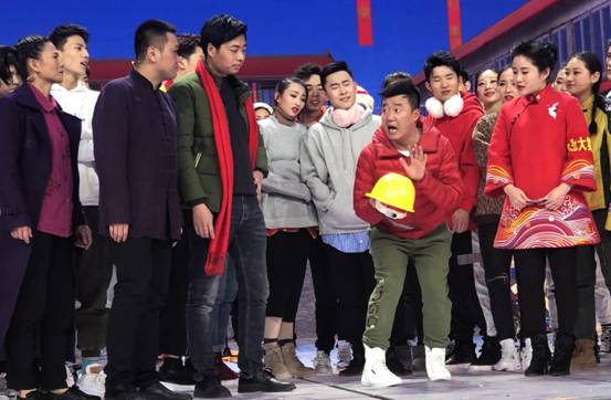 郭金杰 白鸽现身央视元宵晚会 小品《东北大集》获观众好评