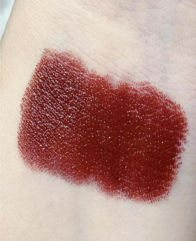 最适合秋冬的8支红大盘点,无敌显白,让你美上一整个冬季