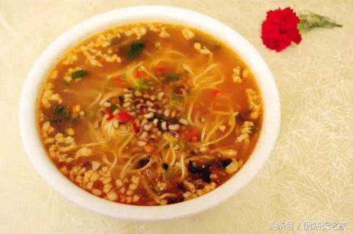 新疆老味道之——吐鲁番豆豆面