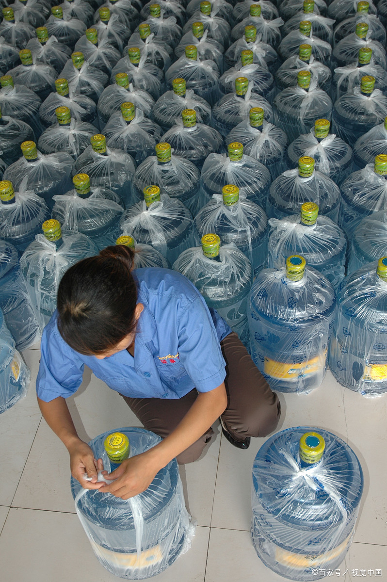 一吨水是多少升,是多少立方米,是多少公斤