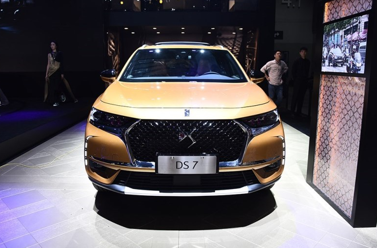 "法式浪漫硬汉来袭"——东风雪铁龙ds7,指导价:20.89-30.99万