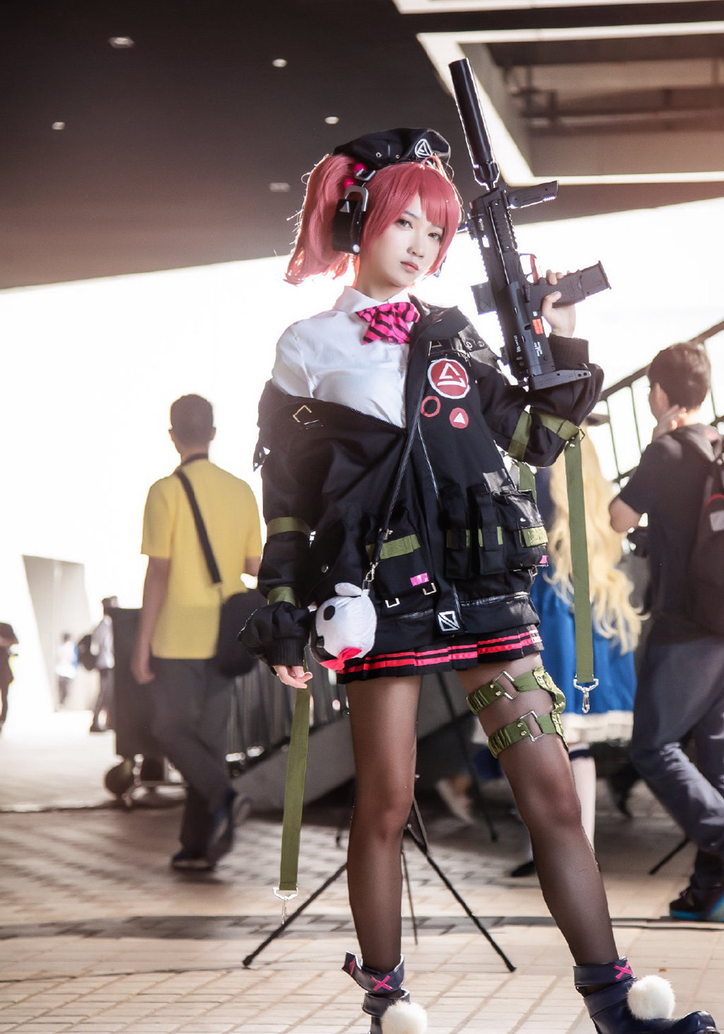 少女前线mp7cos"饲养员,你终于来接我了吗?辛苦了