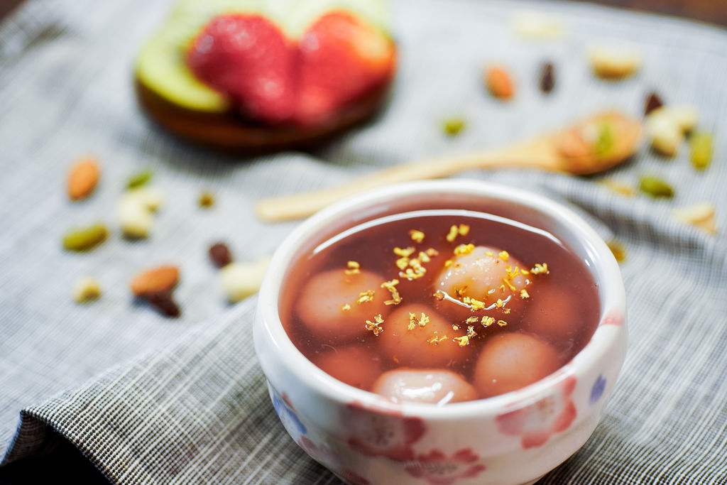 说起南京特色小吃,你是赤豆酒酿元宵党还是桂花糖芋苗党?