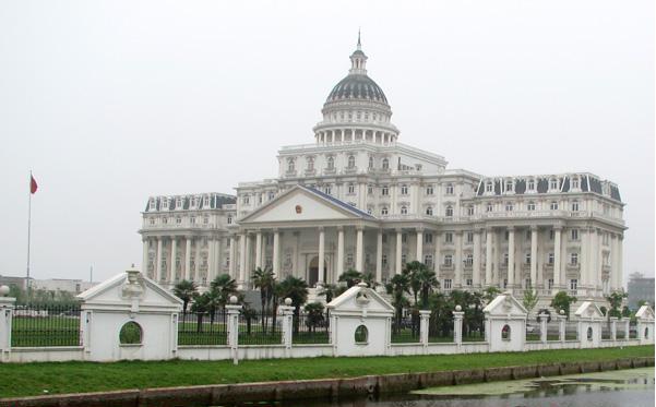 "之一,光土建和外装修就超过了1500万,不过这位白宫书记已经被抓啦