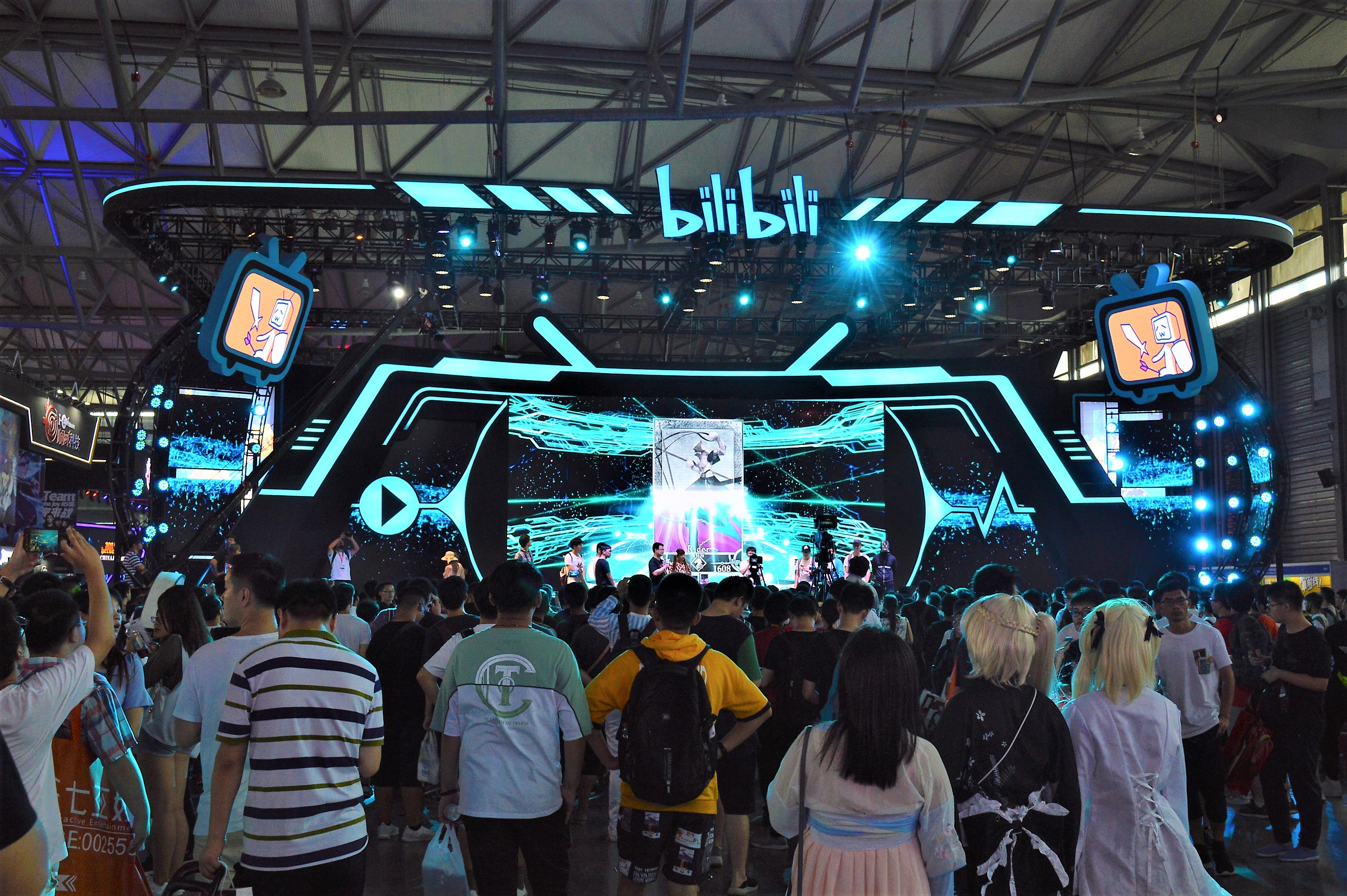 [百家探秘]我是bili bili ,我在上海cj等你