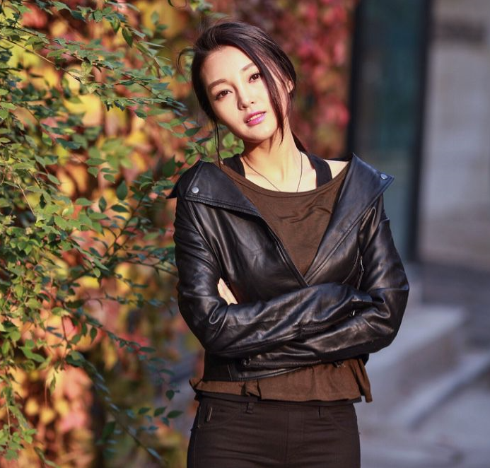 郭艳——《拼车惊情》性感泼辣的风尘女杨红雨