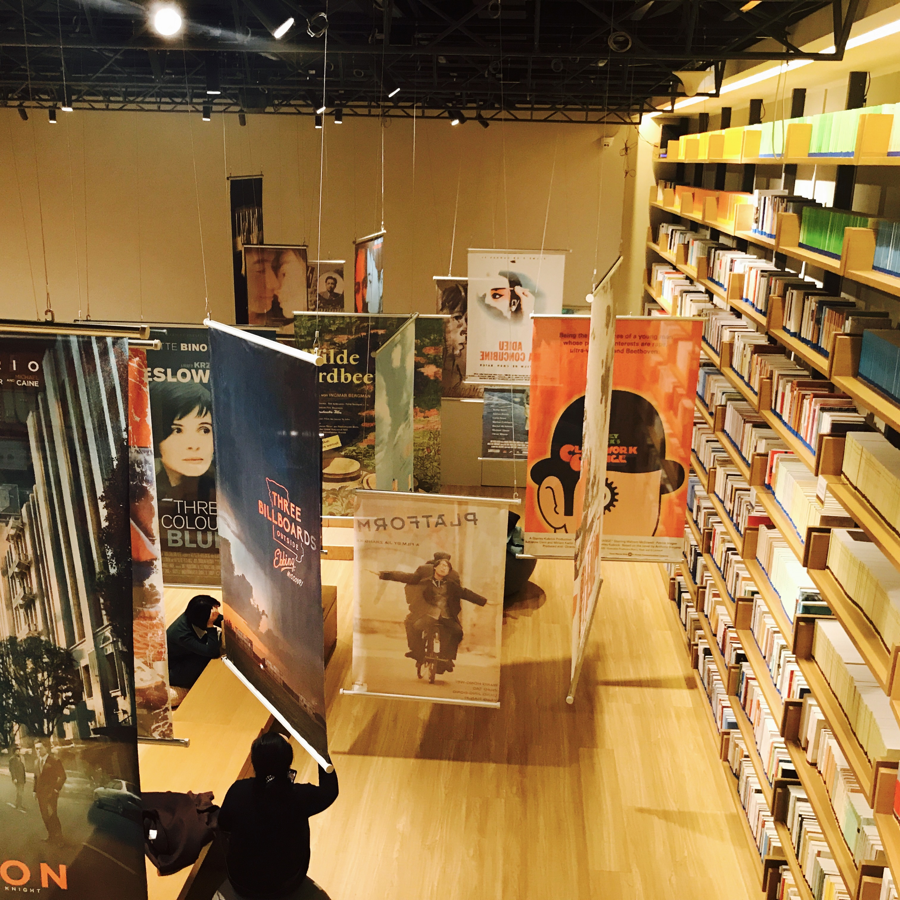 高晓松"晓岛"图书馆北京开馆,每日限200人需预约