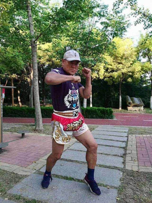 武术大师田野:我微信每天都瘫痪一段时间,迫使我挑战马化腾