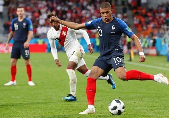 新晋法国队一哥!姆巴佩一年,别人一世!