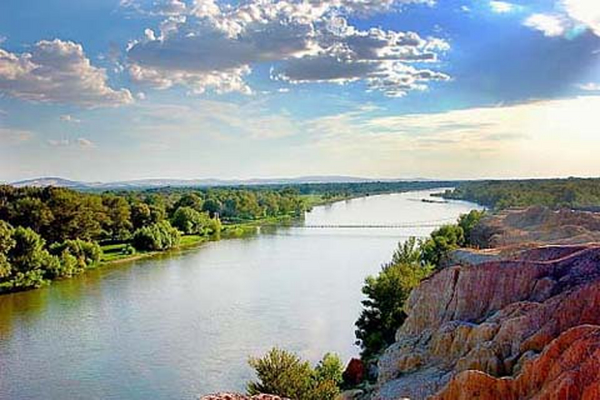 万物皆可云##云游全世界#勒拿河三角洲:勒拿河流域面积有249万平方