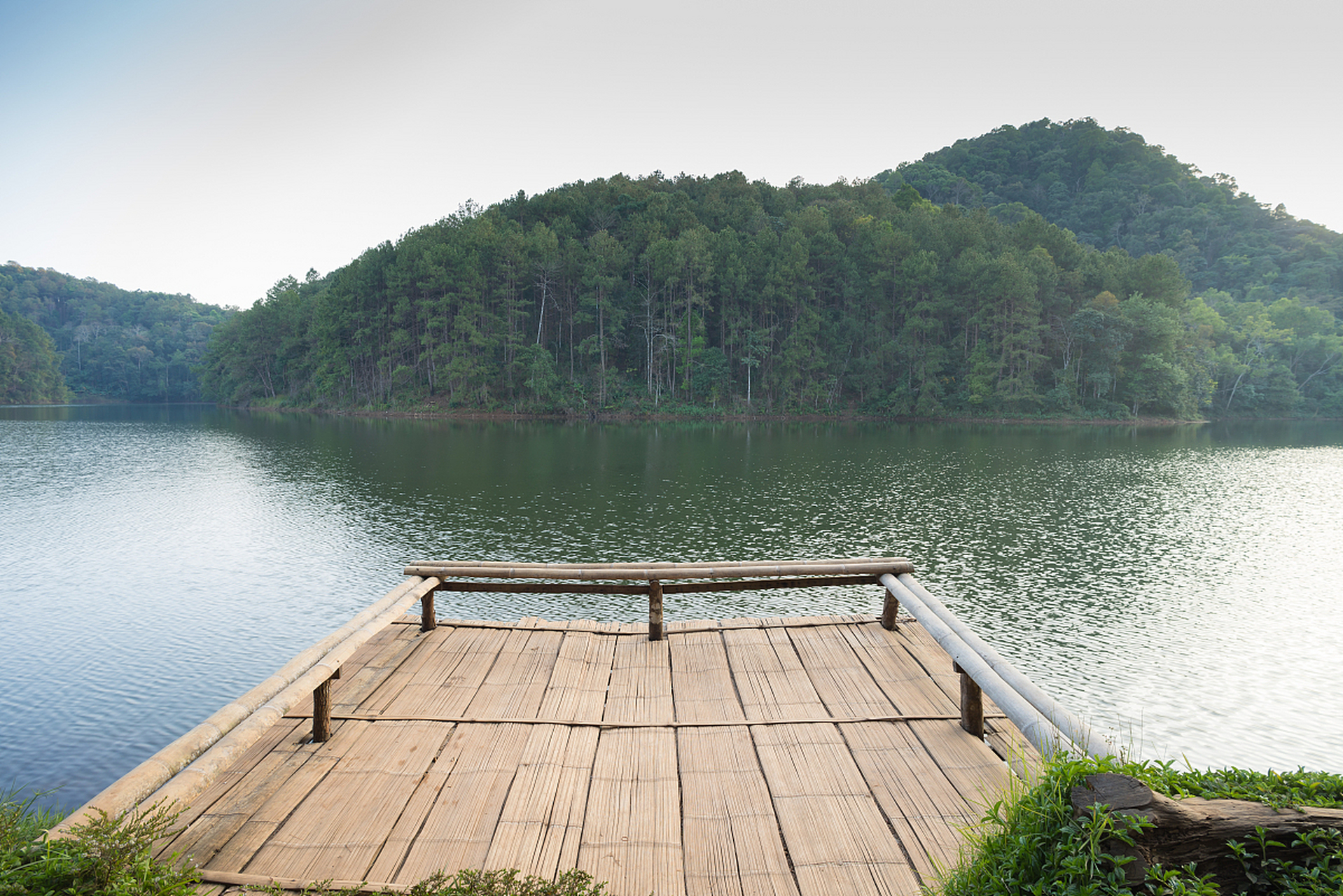 信阳南湾湖美景图片