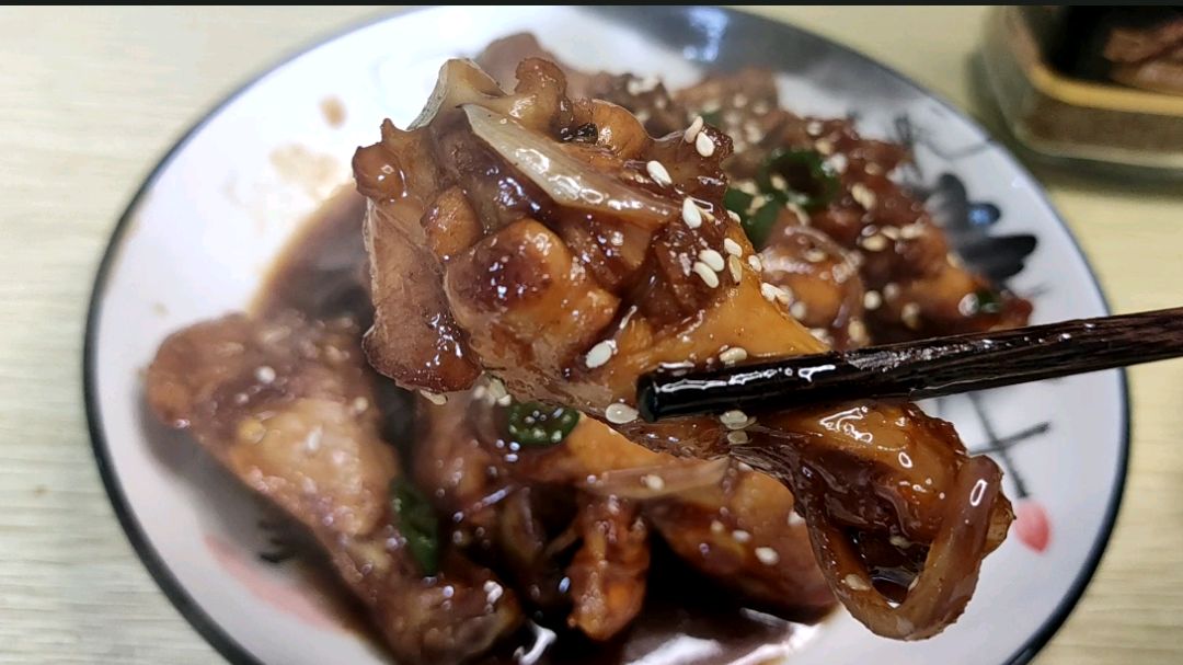 红烧鸡腿的家常做法,加上它,一次能吃一大盘