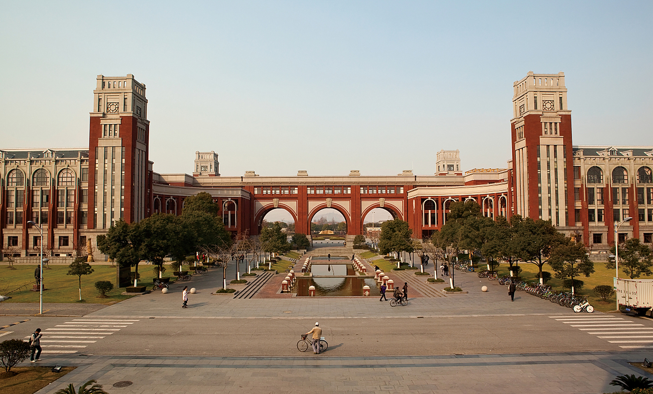 上海插班生考试难度分析,华东政法大学难度分析 #上海插班生#  华政