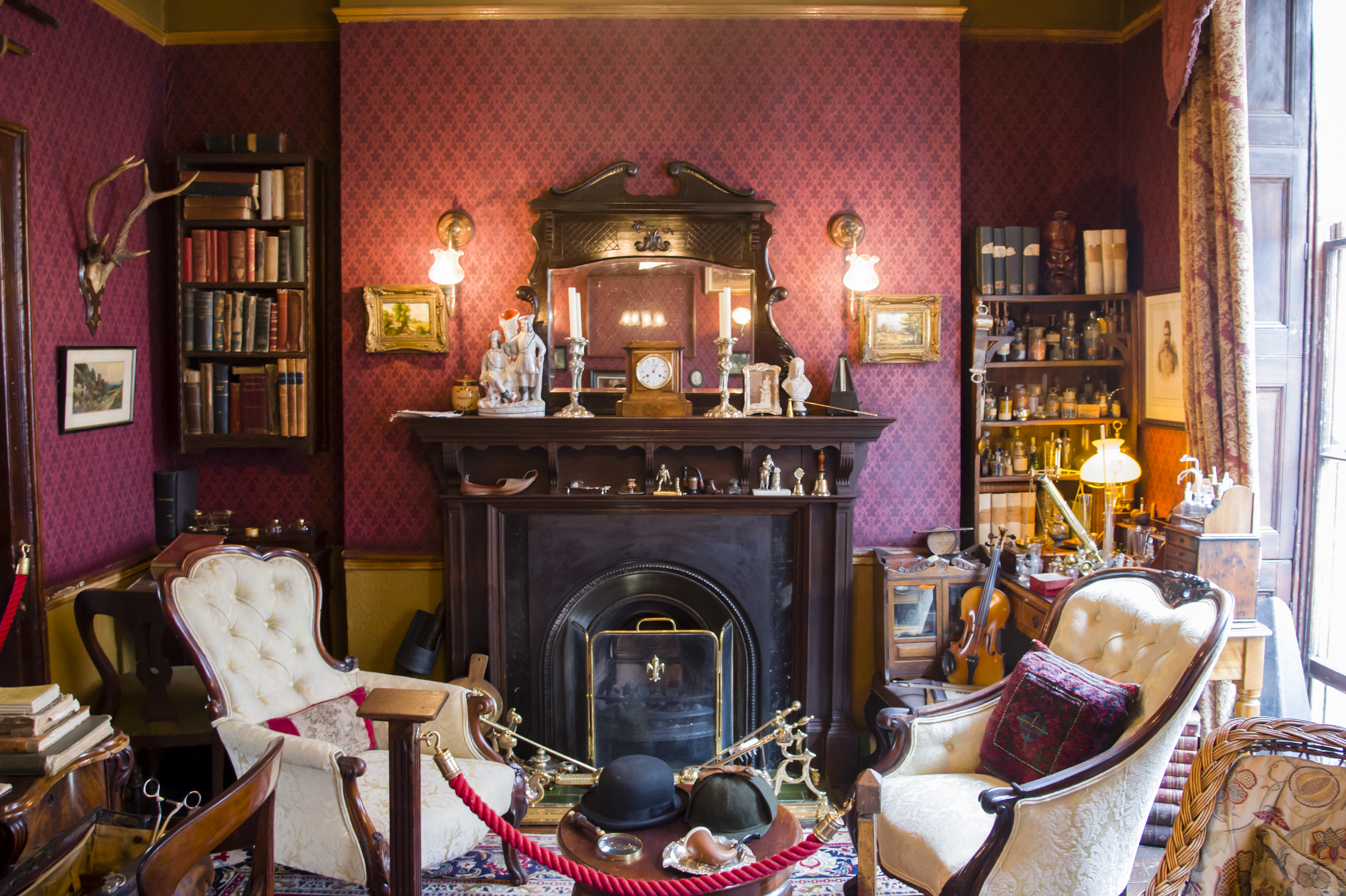 在世界最著名的地址,还原一个真实的福尔摩斯