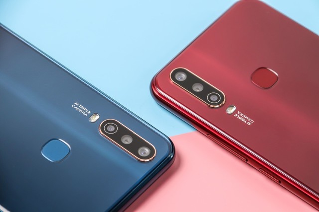 闪充强续航:4gb 64gb版vivo y3新配色火热开售