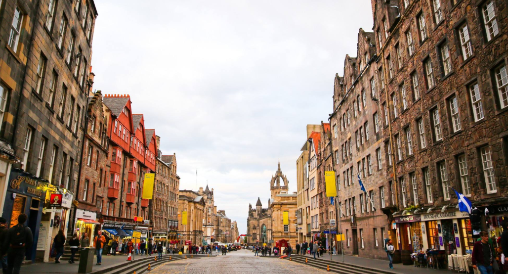 苏格兰旅行攻略:爱丁堡自助游,来一场冒险刺激的城堡之旅