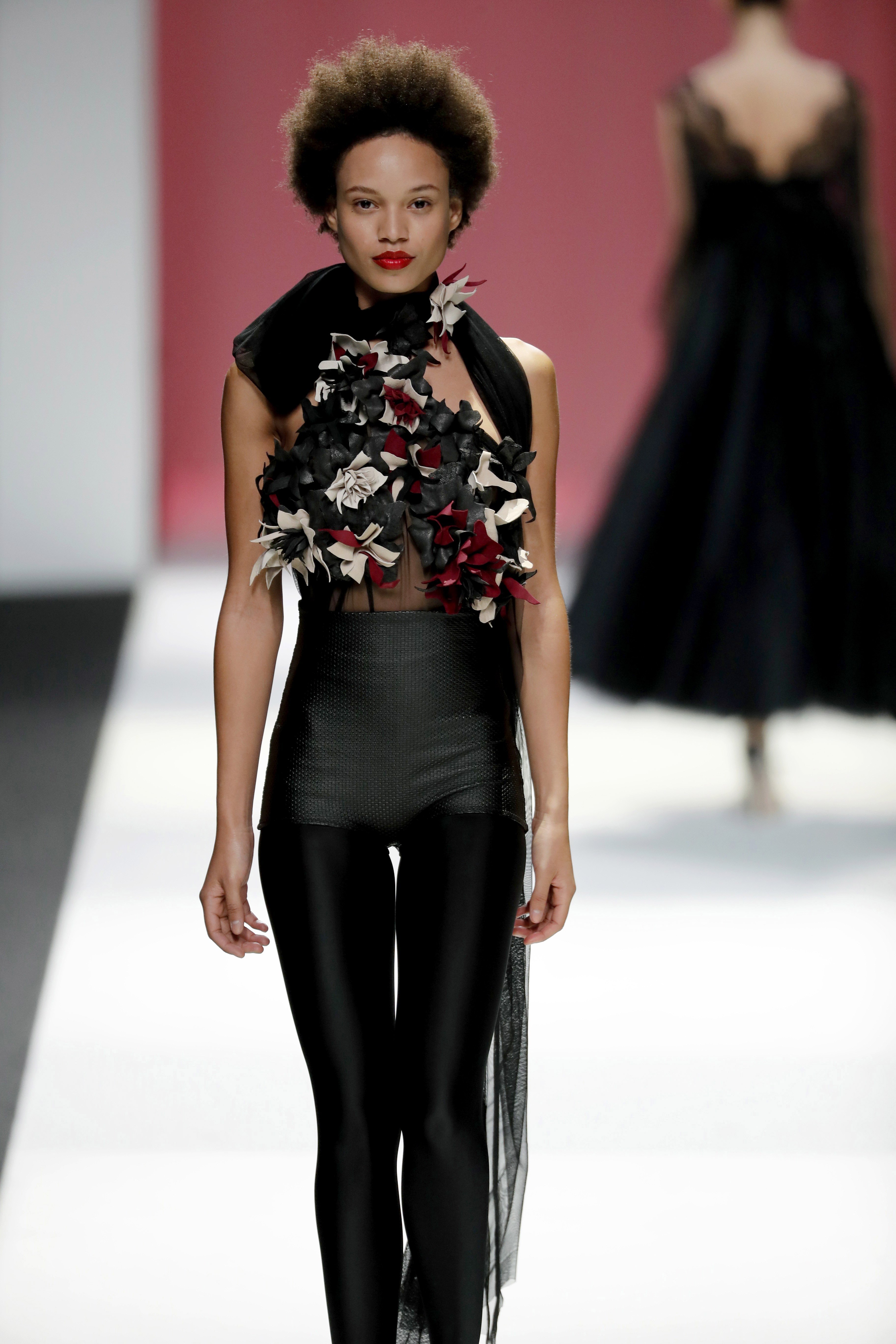 [2](外代二线)马德里时装周——设计师乌利塞斯·梅里达作品时装秀