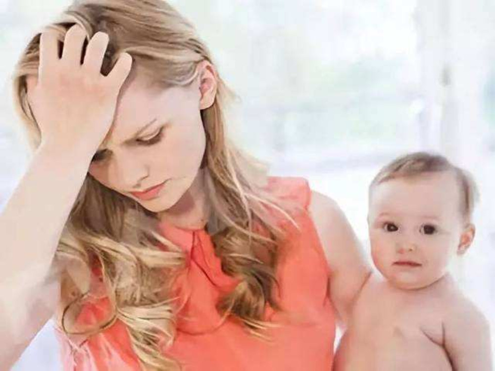 生完二胎后,妈妈的生活有多辛苦,我们来看看宝妈们怎么说