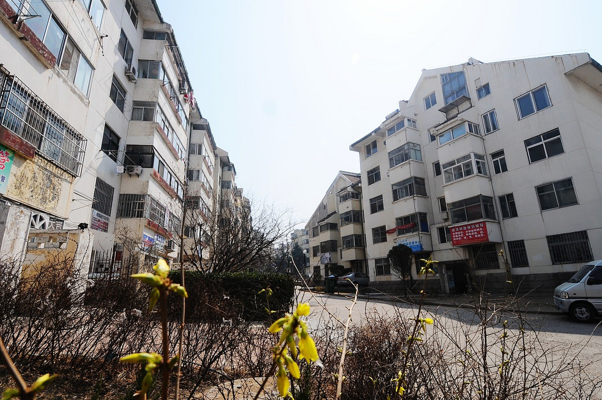威海火炬八街位于山东威海市文登区,是一条有着浓厚特色的街道.