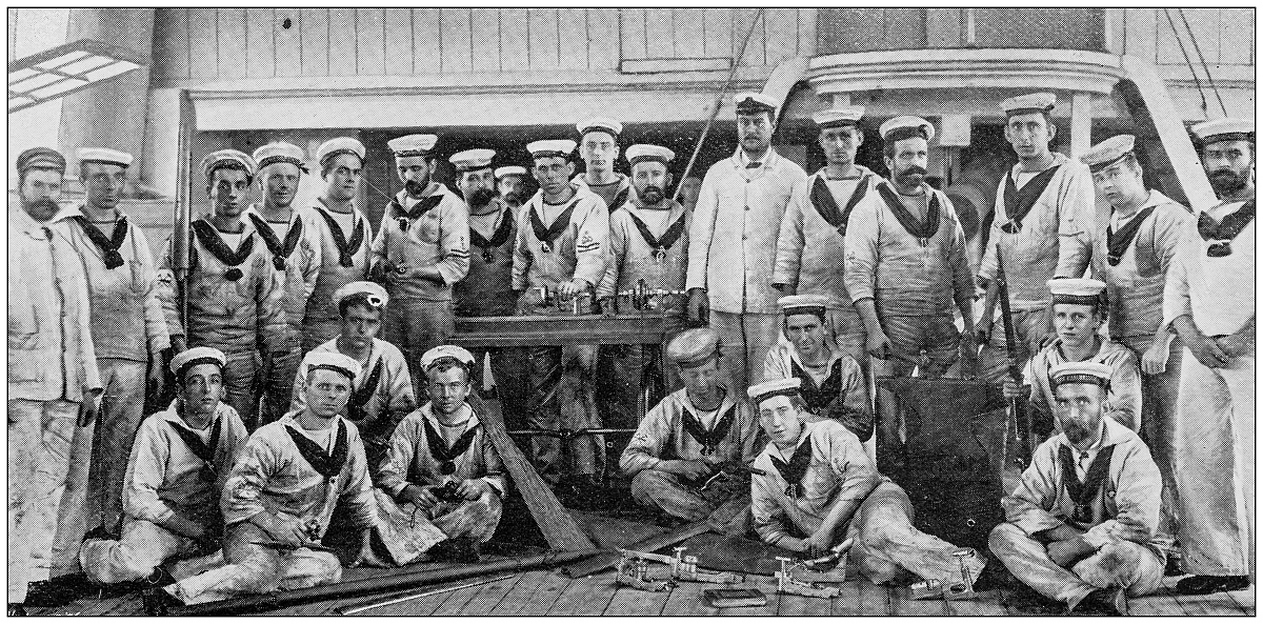 同一时期发生的日本明治维新与清朝洋务运动,为何明治维新大获成功,而