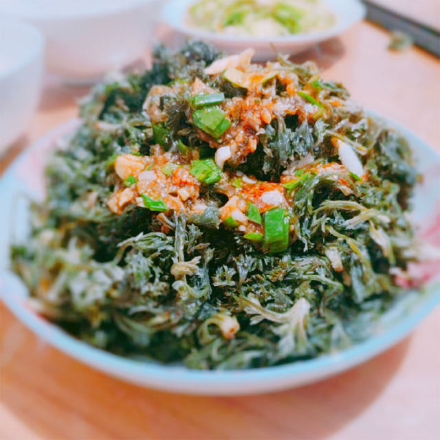 蒸拌白蒿,鲜嫩美味