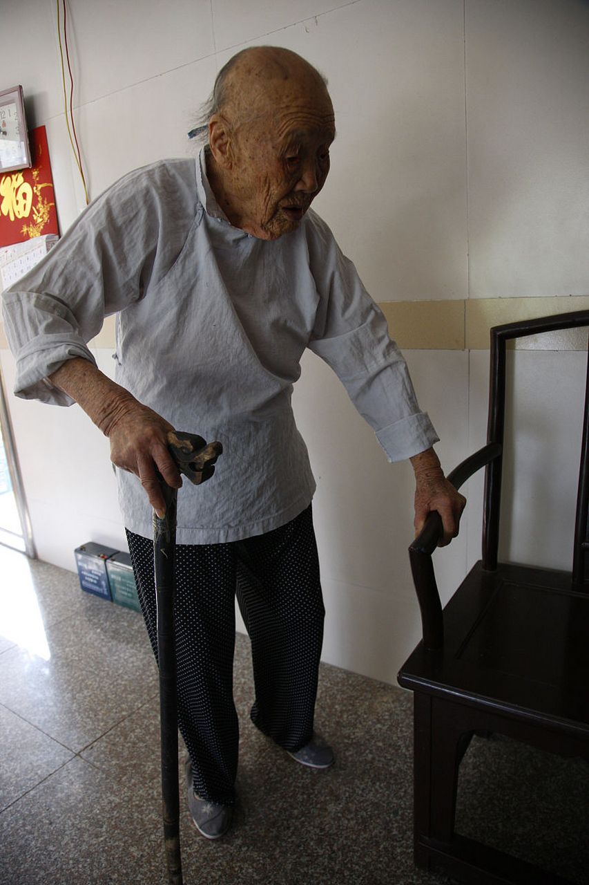 老人有半身不遂,生活中要注意这些!