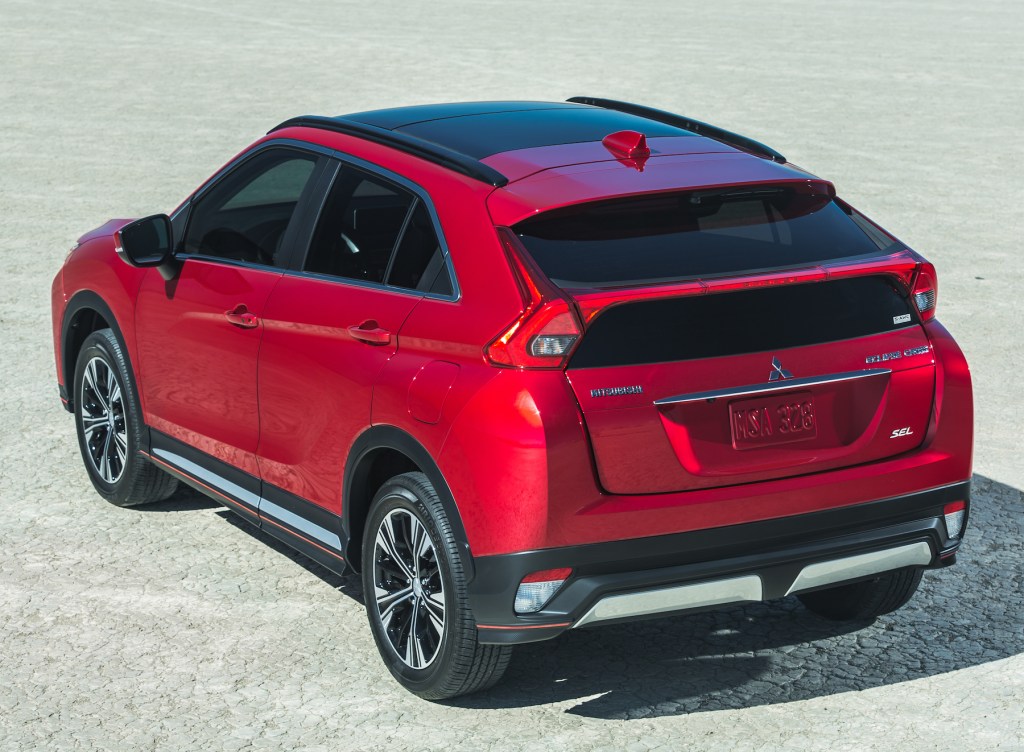 汽车:三菱eclipse,坚固耐用又可爱,是一款时尚的运动型轿车!