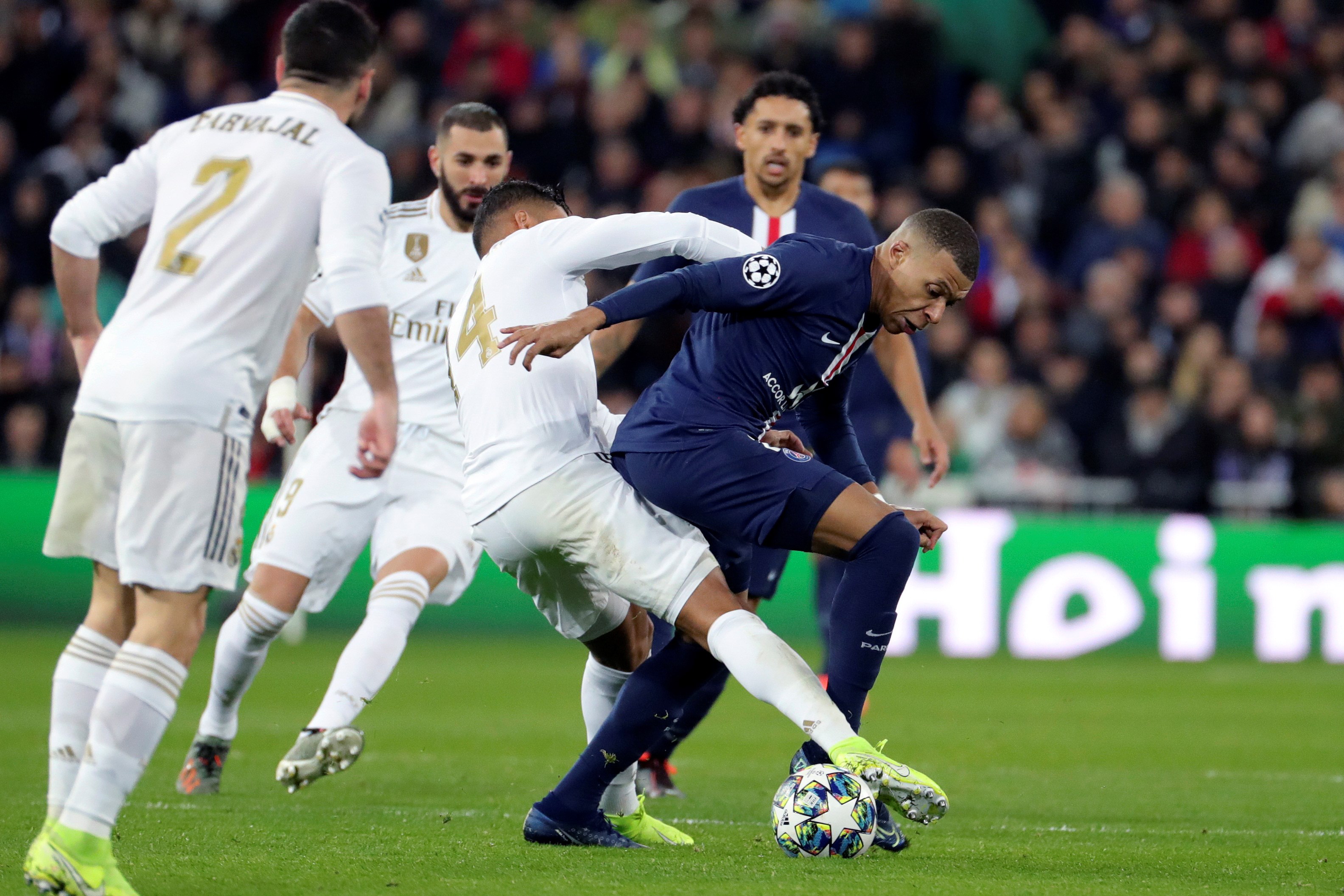 58 球追平 C 罗！姆巴佩用进球说话，1战2球即可登顶队史