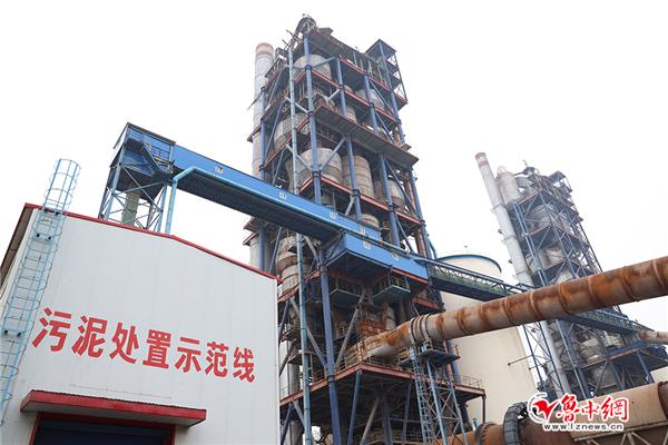 淄博市委宣传部组织省市16家媒体走进山铝