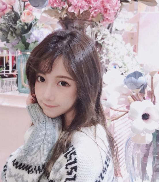 粉丝像朋友关系的女主播丸子,最近又被粉丝嘲笑