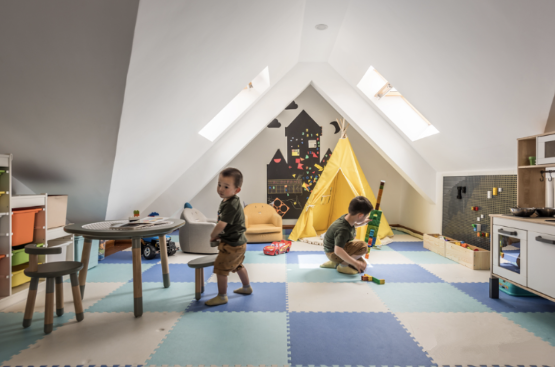 难怪他坚持买顶楼,送个隔层,为孩子打造幸福安乐窝!太漂亮了!