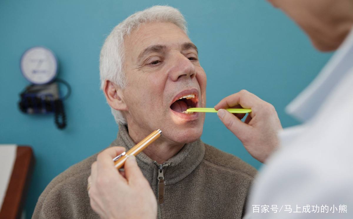 食道癌的早期症状,食道癌的早期症状有哪些