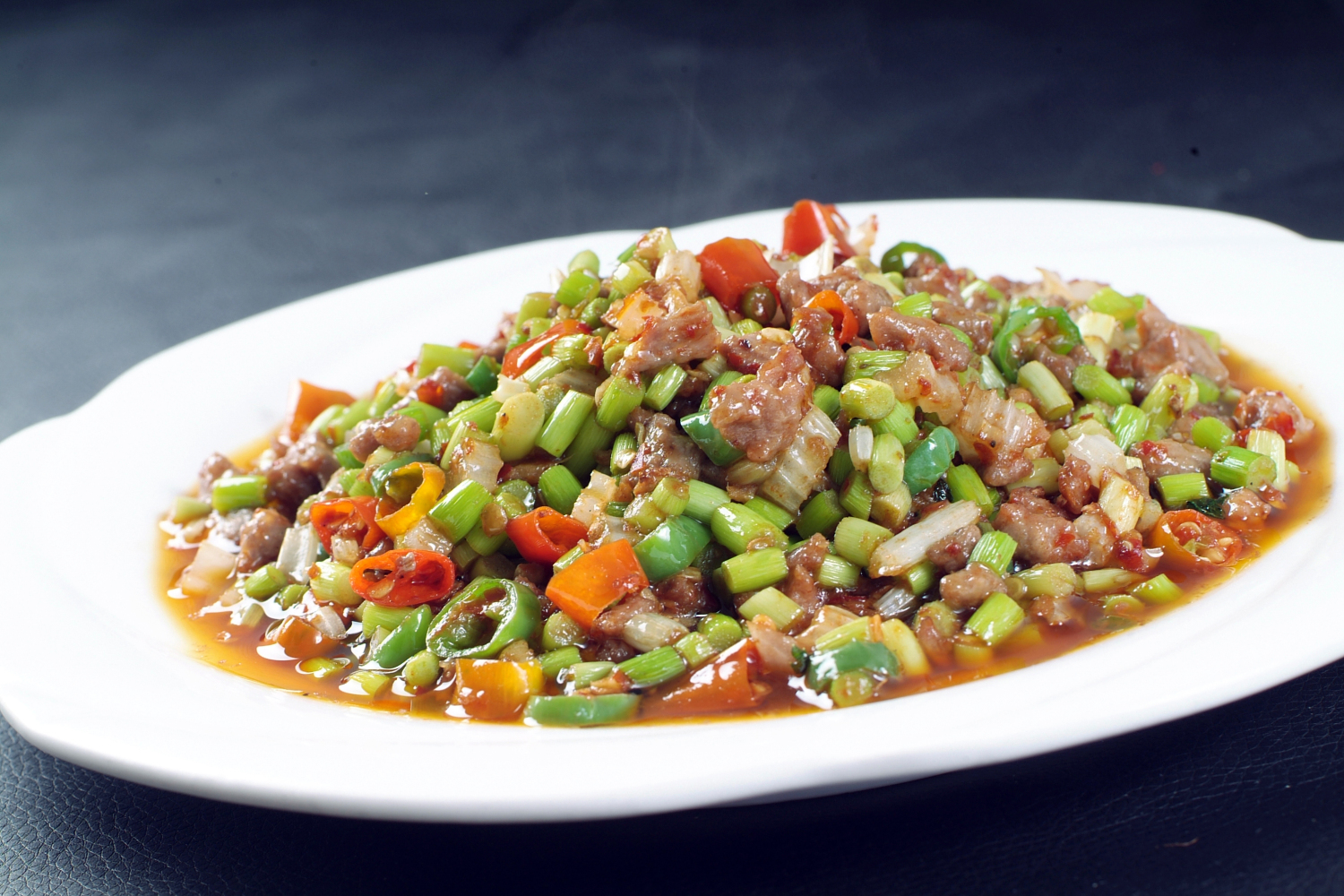 热菜米牛肉,美食陪你过寒冬:做法简单,家人都喜欢